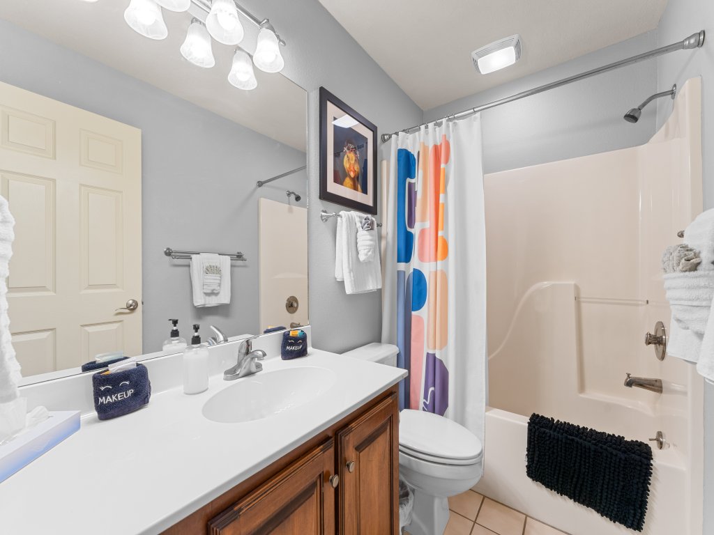 PR66-8 The Gathering Grounds Vacation Rental in Branson - RedAwning