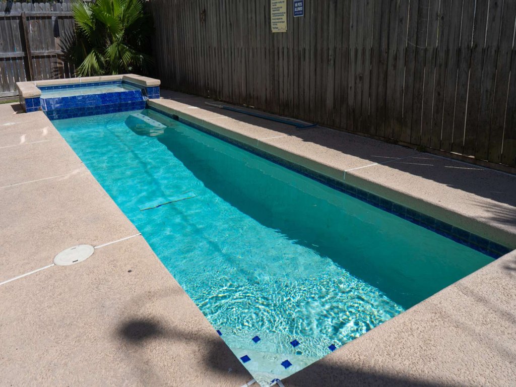 Near Beach - 2nd Floor - Pool - Walk to All Vacation Rental in South Padre Island - RedAwning