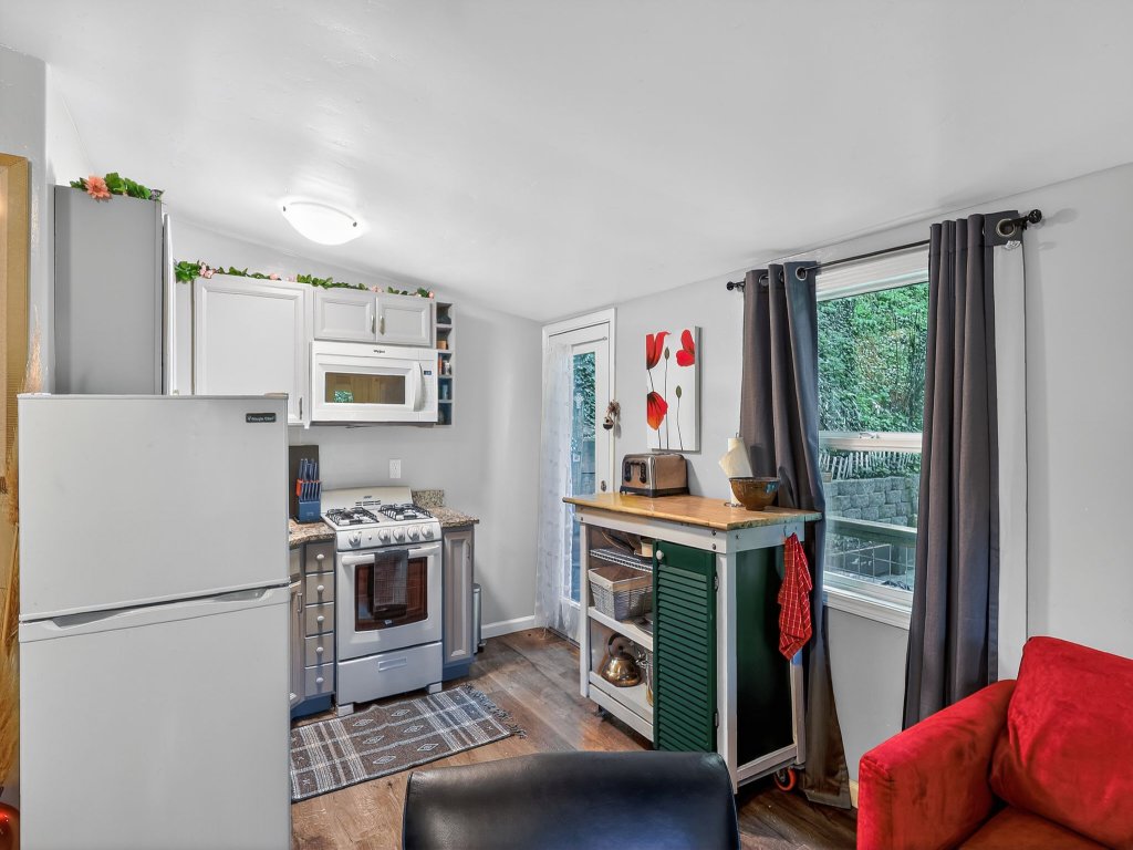 Forest Cabin Russian River Nature Retreat Vacation Rental in Forestville - RedAwning