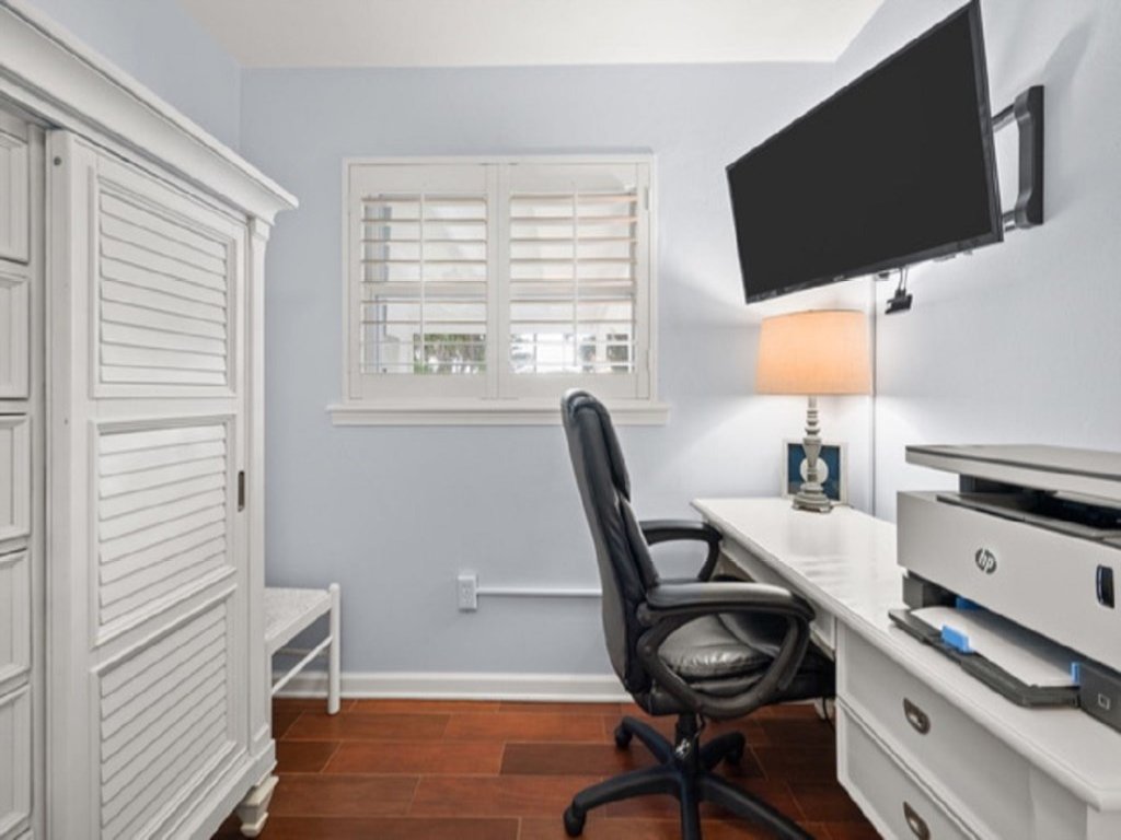 Island Retreat Vacation Rental in St. Augustine - RedAwning