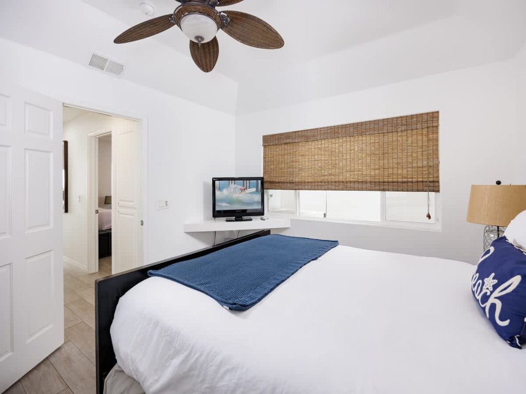 204 E Oceanfront A&B | Beachfront Living at it's Best Vacation Rental in Newport Beach - RedAwning