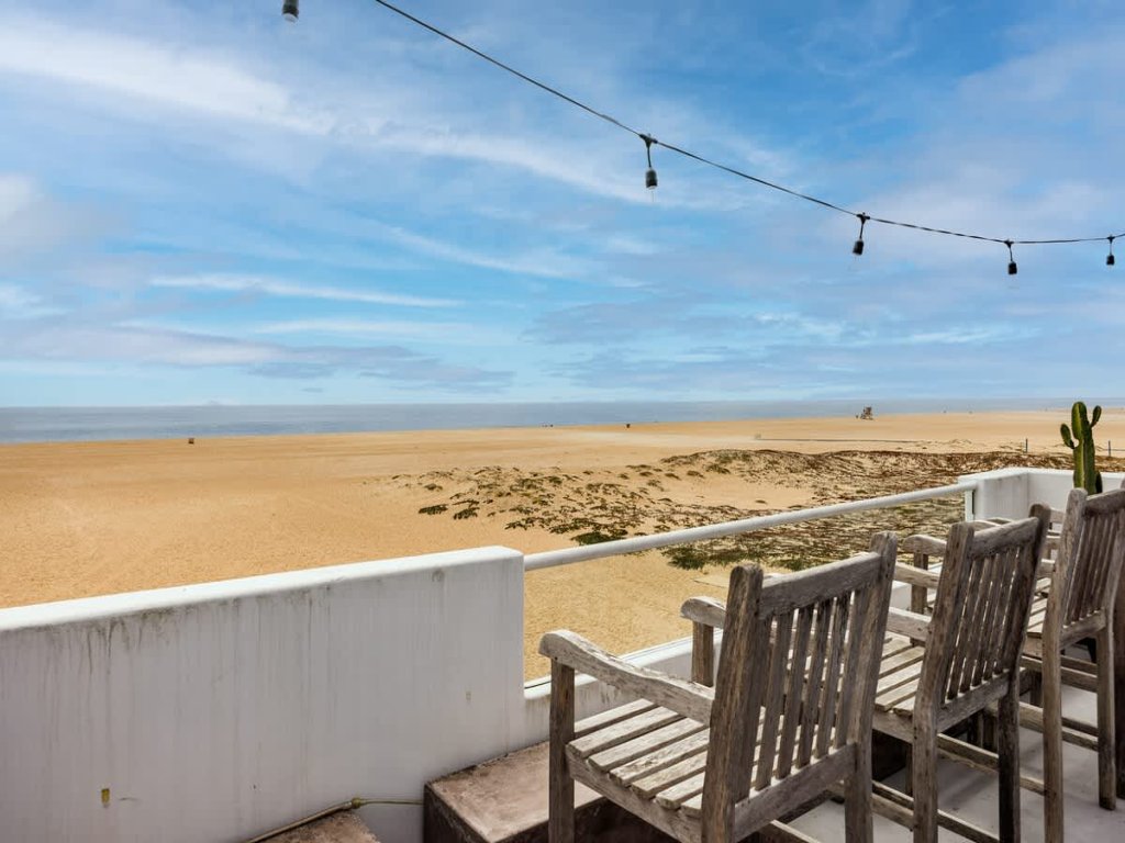 204 E Oceanfront A&B | Beachfront Living at it's Best Vacation Rental in Newport Beach - RedAwning