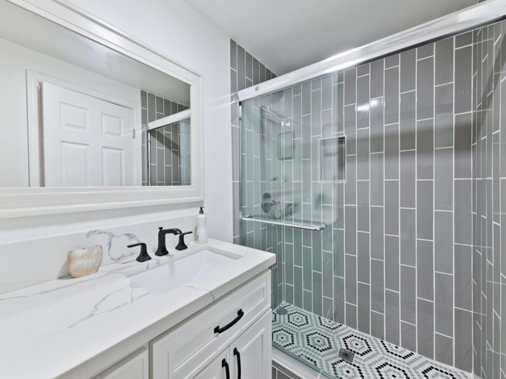 2310 W. Oceanfront | Ocean and Pier Views on Bike Path Vacation Rental in Newport Beach - RedAwning