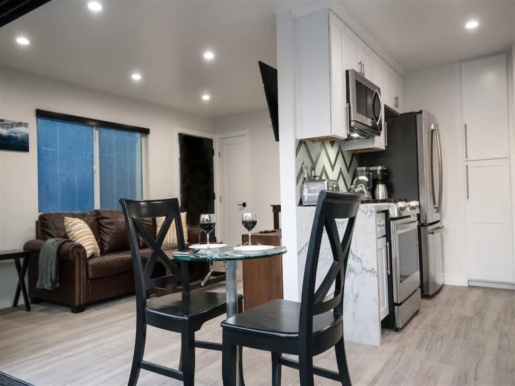 122 36th St A & B | Gorgeous + Modern Oasis w/ Huge Front Patio Vacation Rental in Newport Beach - RedAwning