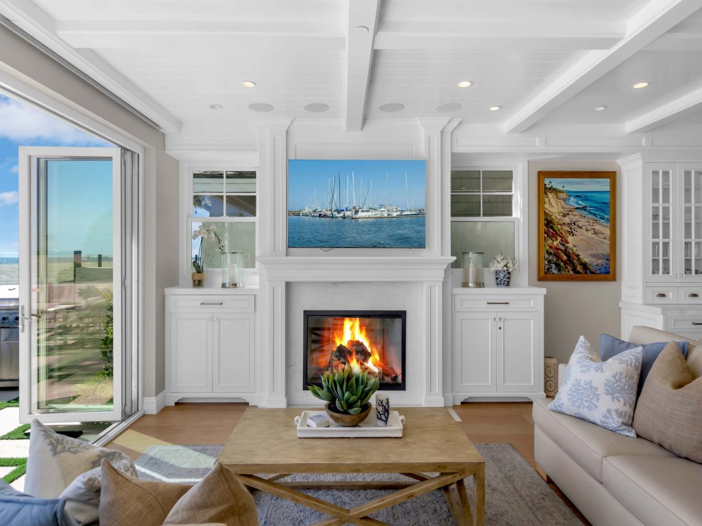 5305 Seashore Dr | Luxury Beachfront Escape  Vacation Rental in Newport Beach - RedAwning
