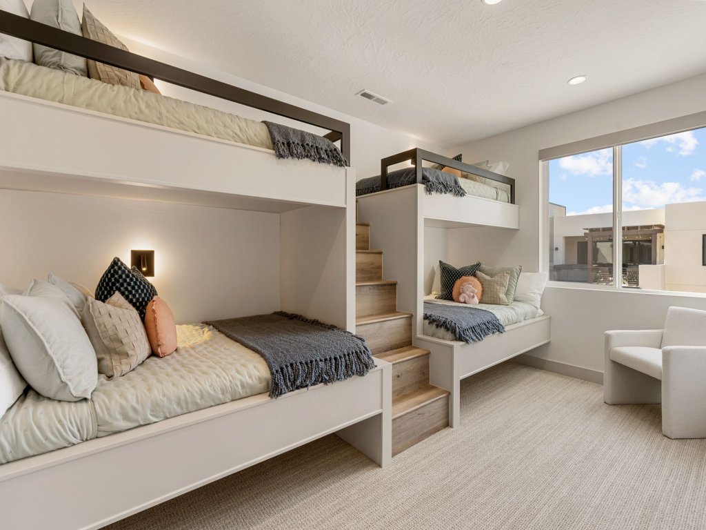The Pearl Lagoon Vacation Rental in St. George - RedAwning