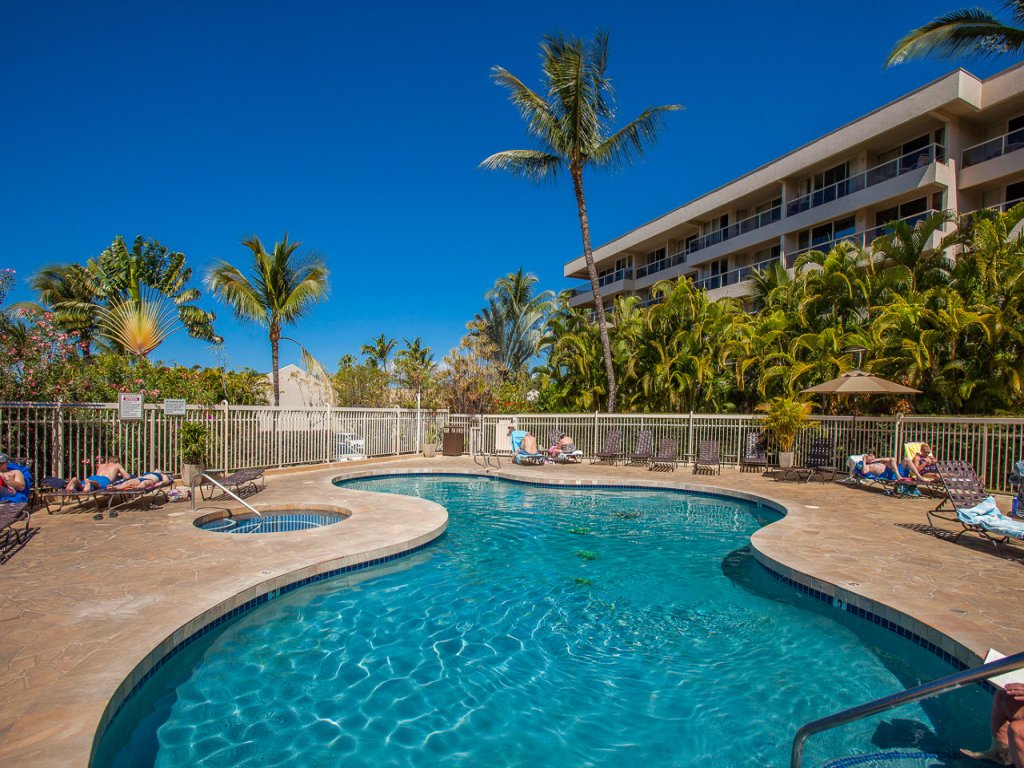 Maui Banyan P202 Vacation Rental in Kihei - RedAwning