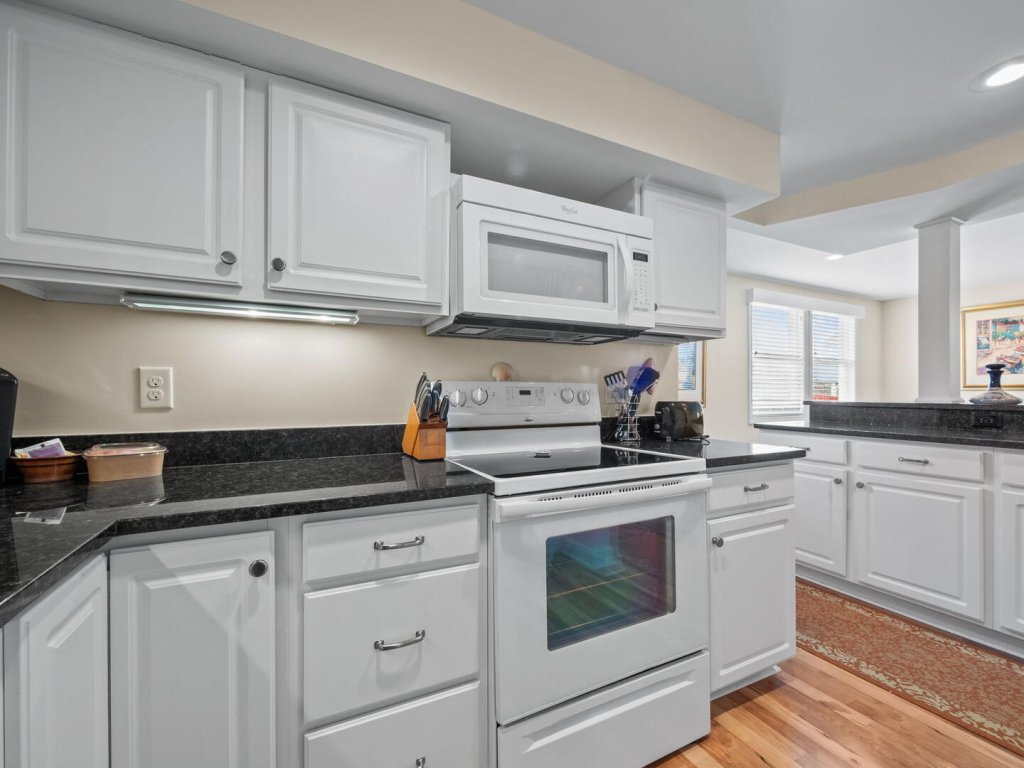 Bacon Bits Vacation Rental in North Carolina - RedAwning