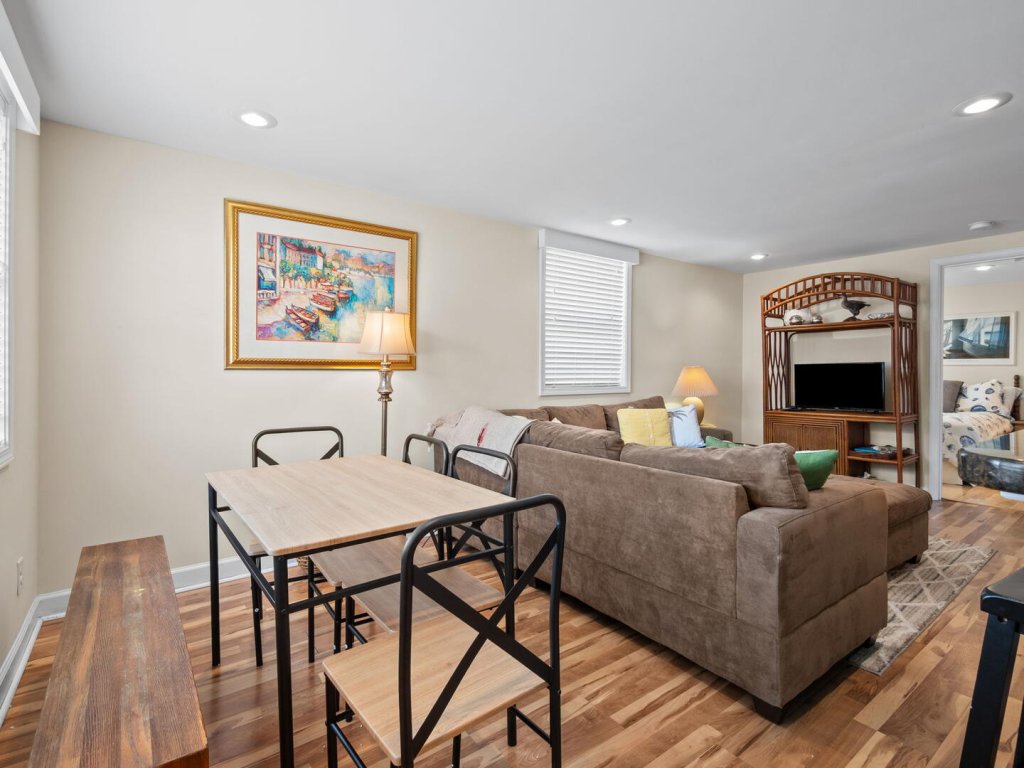 Bacon Bits Vacation Rental in North Carolina - RedAwning