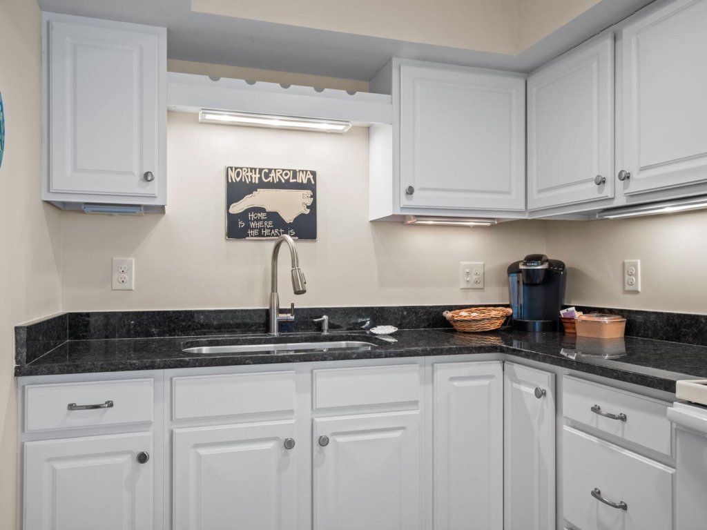 Bacon Bits Vacation Rental in North Carolina - RedAwning