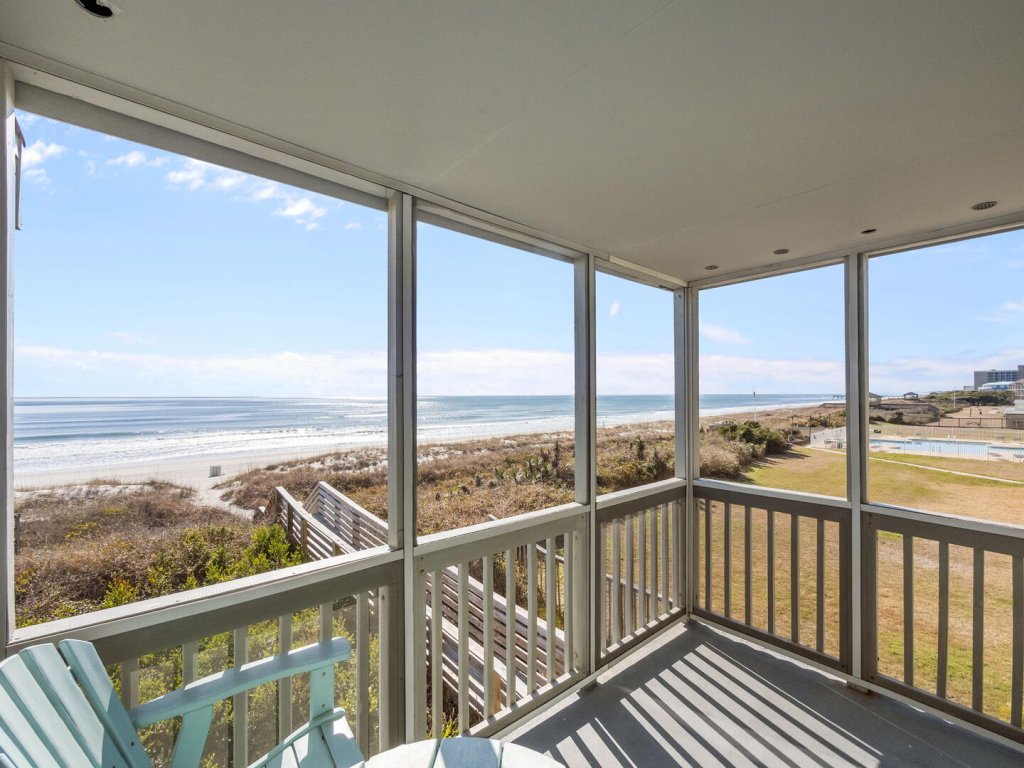 Dunescape 260-Dune Daze Vacation Rental in North Carolina - RedAwning