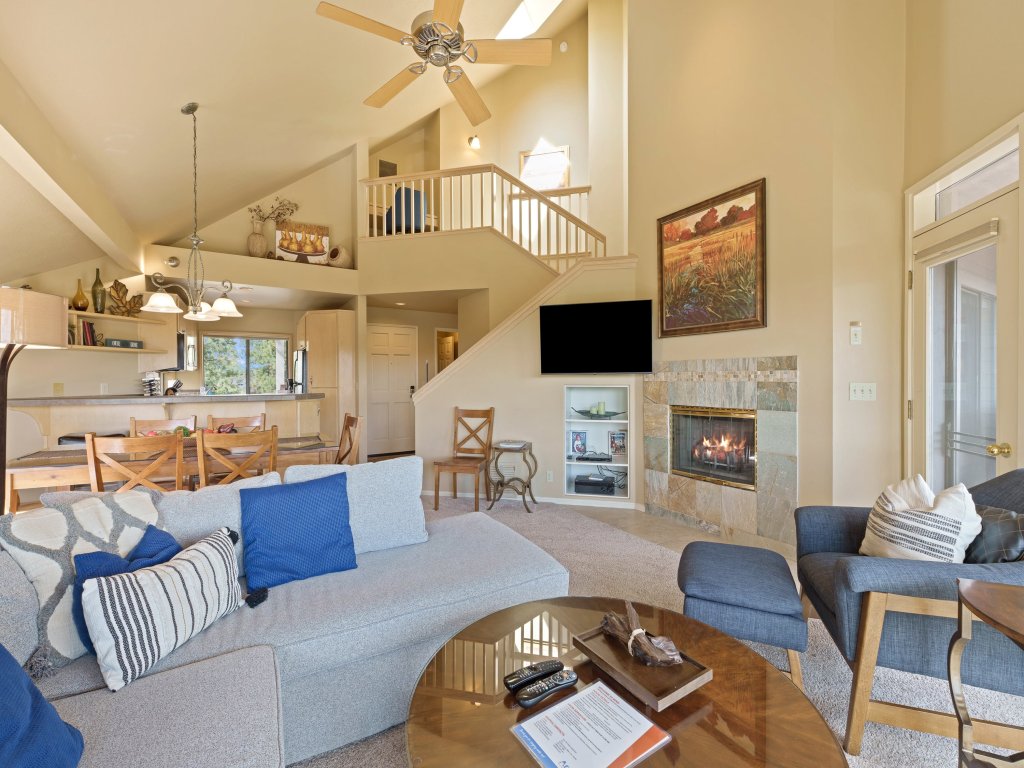 River Ridge 429A Vacation Rental in Bend - RedAwning