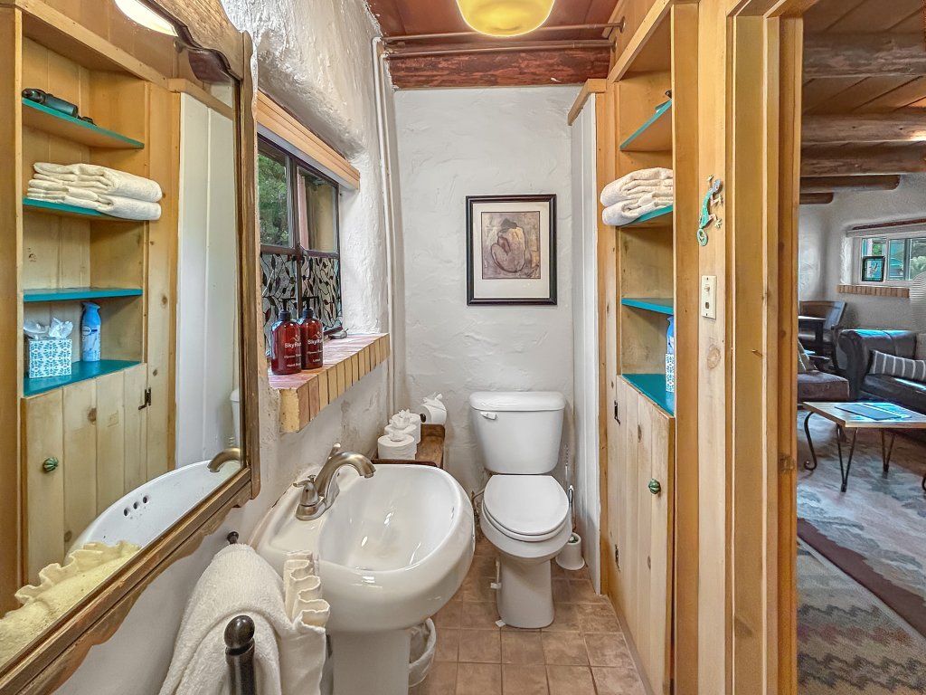 Casita Adobe Vacation Rental in Grand Junction - RedAwning