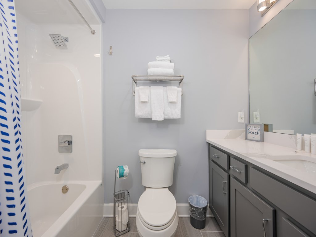 Phoenix Gulf Towers 1803 Vacation Rental in Orange Beach - RedAwning