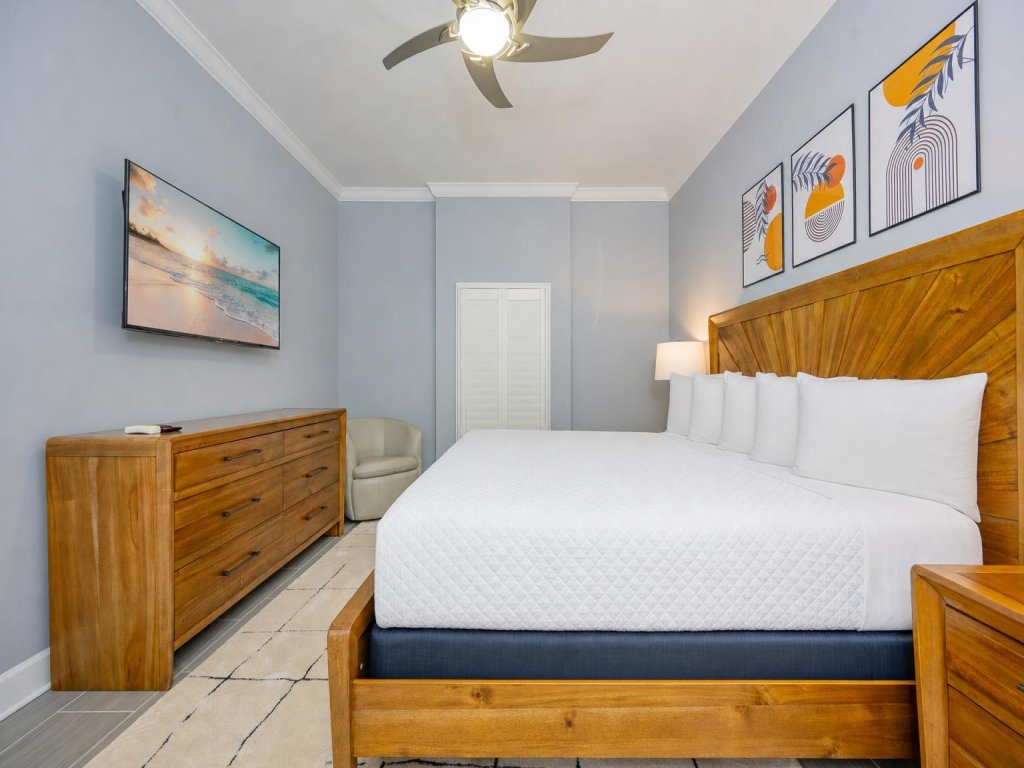 Phoenix Gulf Towers 1803 Vacation Rental in Orange Beach - RedAwning