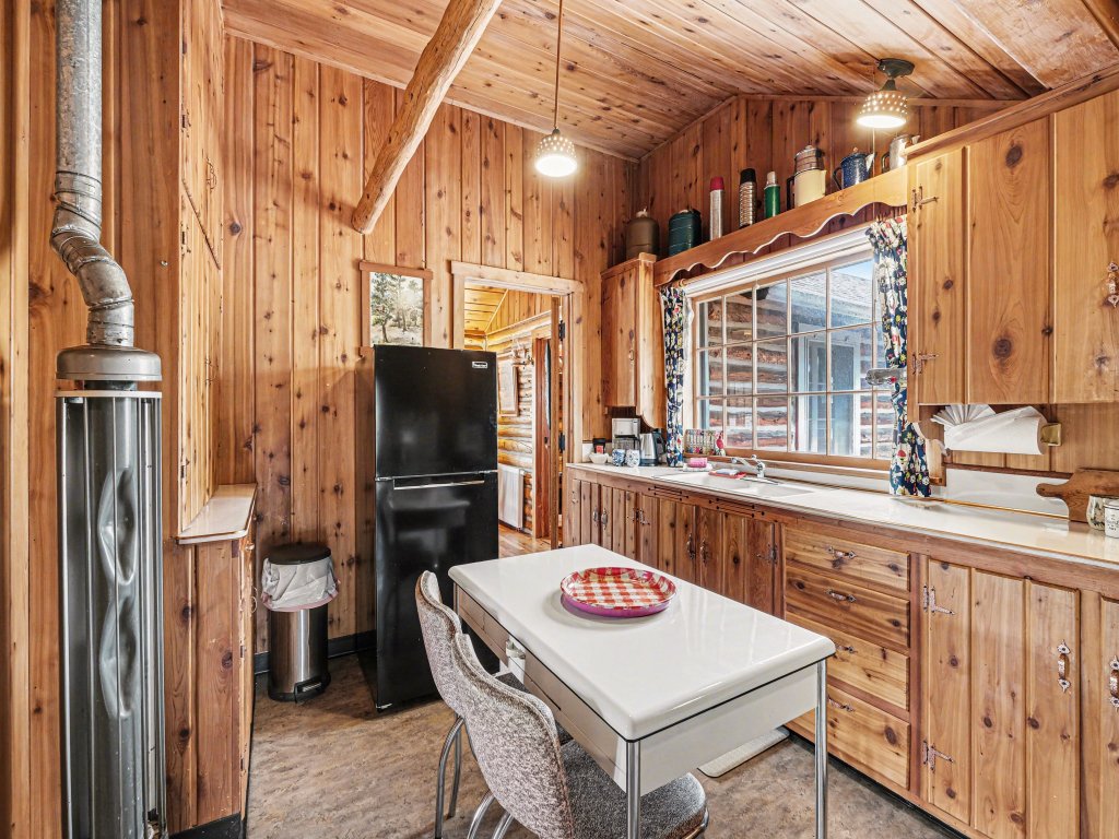 Thunderbird - VR-24-0020 Vacation Rental in Colorado - RedAwning