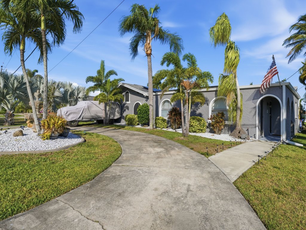 Waterfront Luxury Micro Resort Heated Salt Pool Vacation Rental in Cape Coral - RedAwning