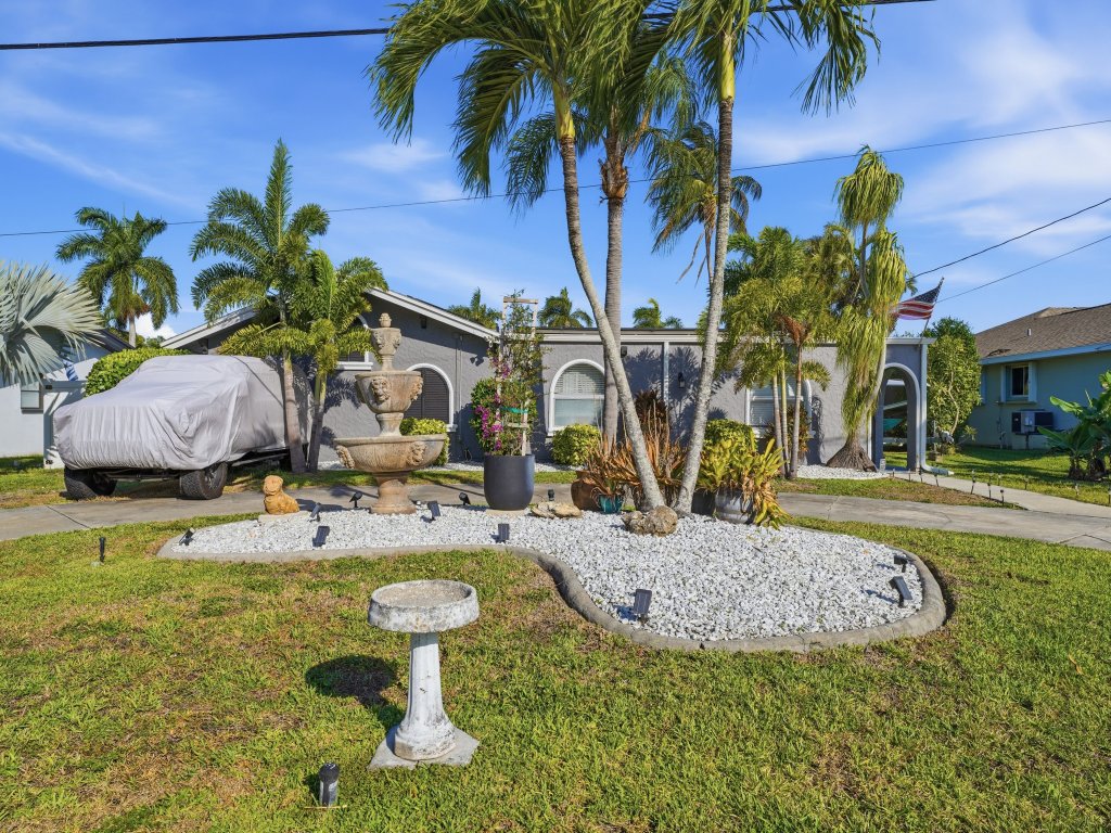 Waterfront Luxury Micro Resort Heated Salt Pool Vacation Rental in Cape Coral - RedAwning