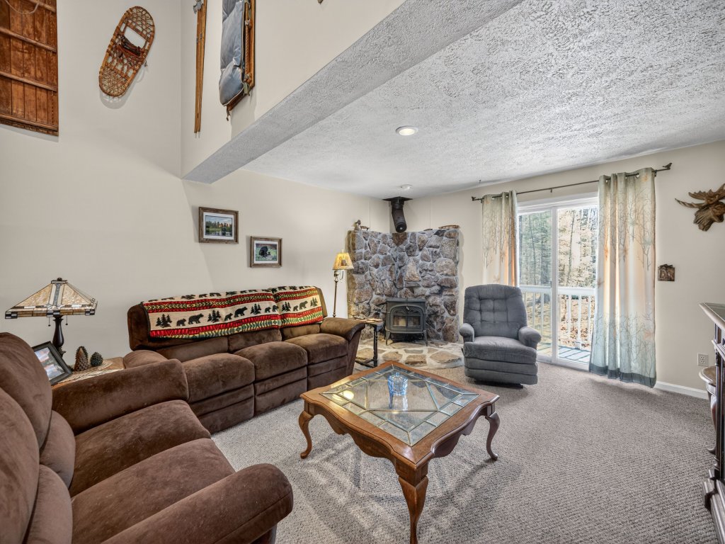 Charming Home Near Lake Winnipesaukee Beach Access Vacation Rental in Moultonborough - RedAwning