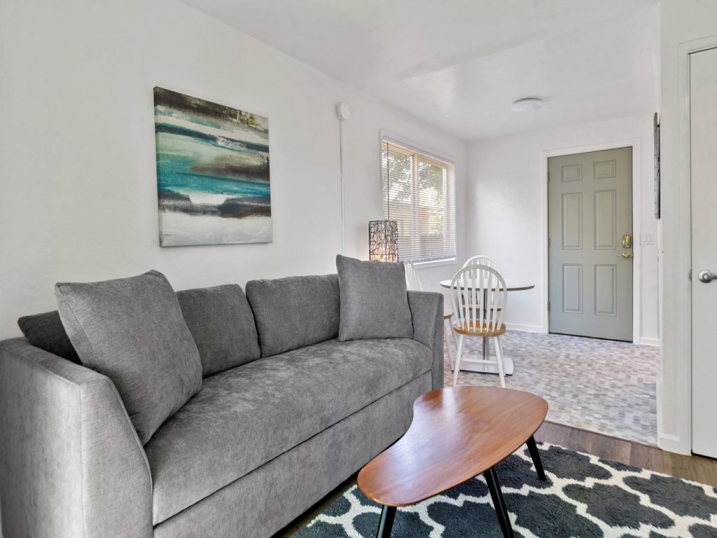 Snug Spot 68 - Close to Downtown & Autzen Vacation Rental in Oregon - RedAwning