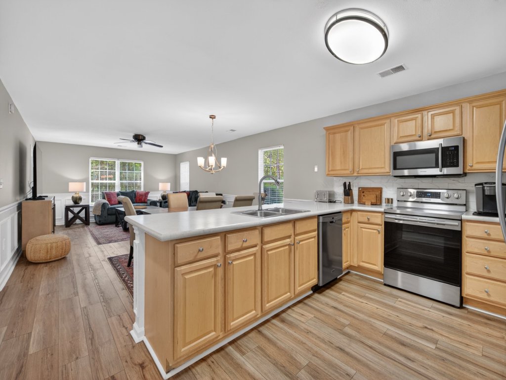 77B Coastal Fairway Vacation Rental in Pawleys Island - RedAwning