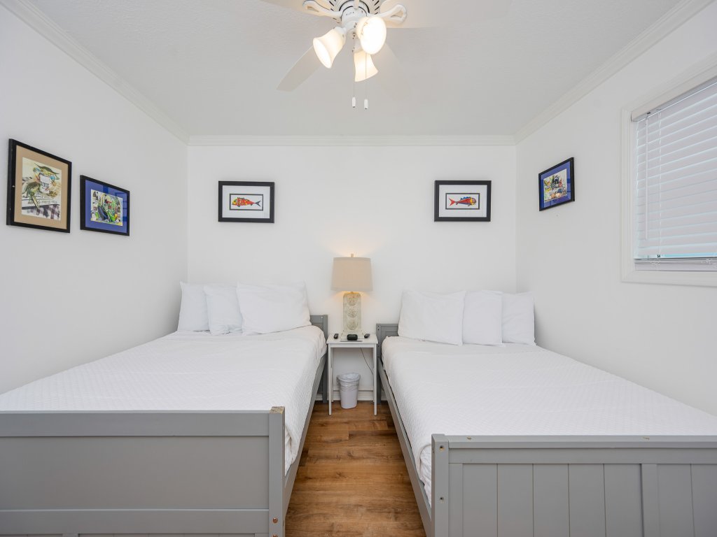 Cinco Brisas 2 Vacation Rental in Gulf Shores - RedAwning