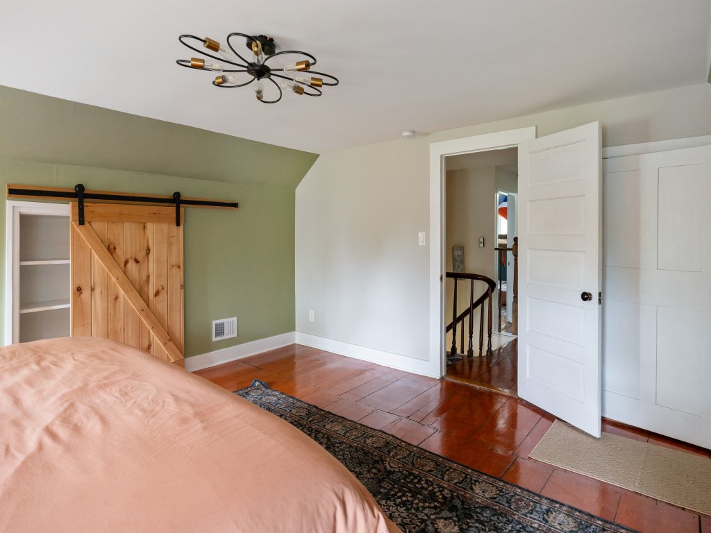 Ski & Stay Montpelier 4BR Home Sleeps 8 Vacation Rental in Vermont - RedAwning