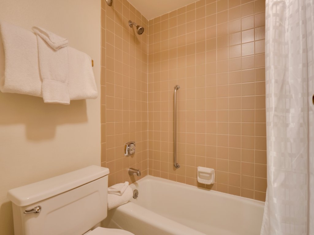 Village Square 2 Bedroom Condo #636/638/640 Vacation Rental in Copper Mountain - RedAwning