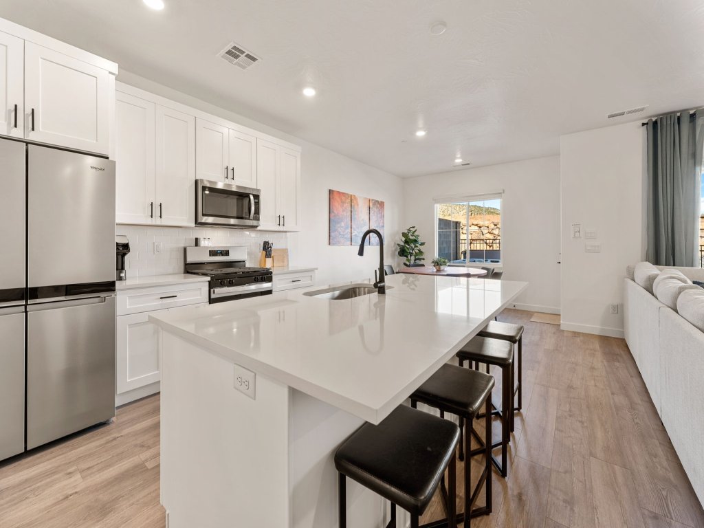 Sand Hollow and Zion Oasis Vacation Rental in Utah - RedAwning