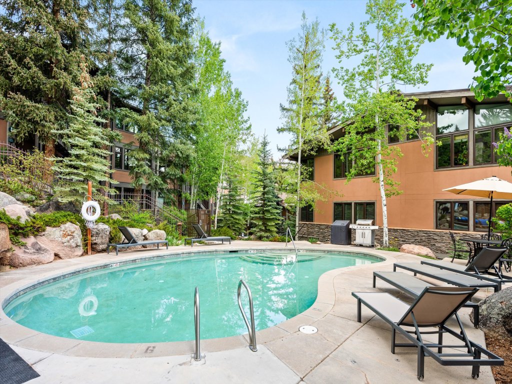 AW K17 Vacation Rental in Snowmass Village - RedAwning