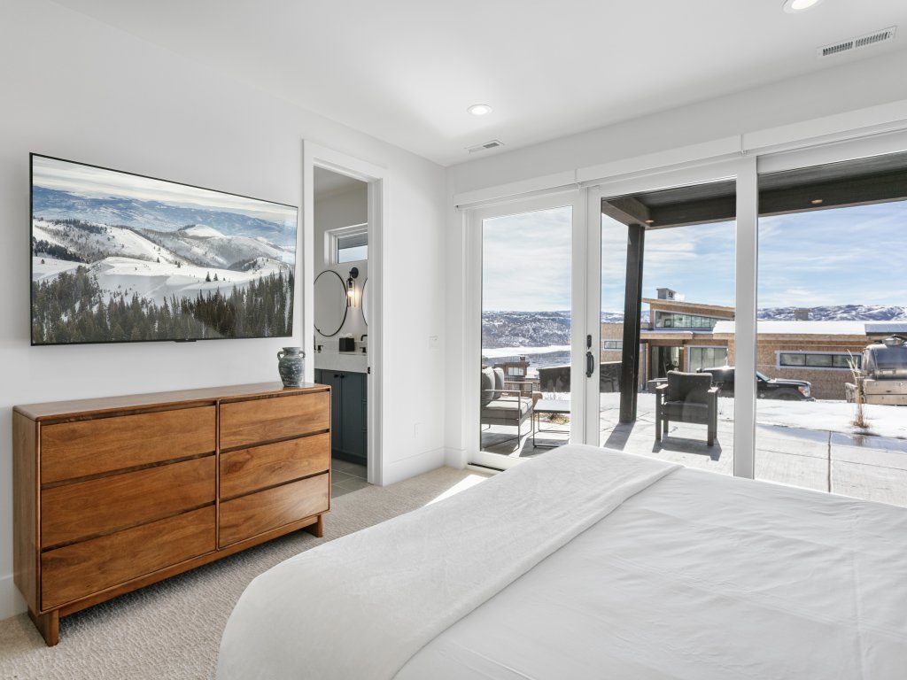 Luxury Deer Valley East Village Home + Hot Tub 6BR Vacation Rental in Utah - RedAwning