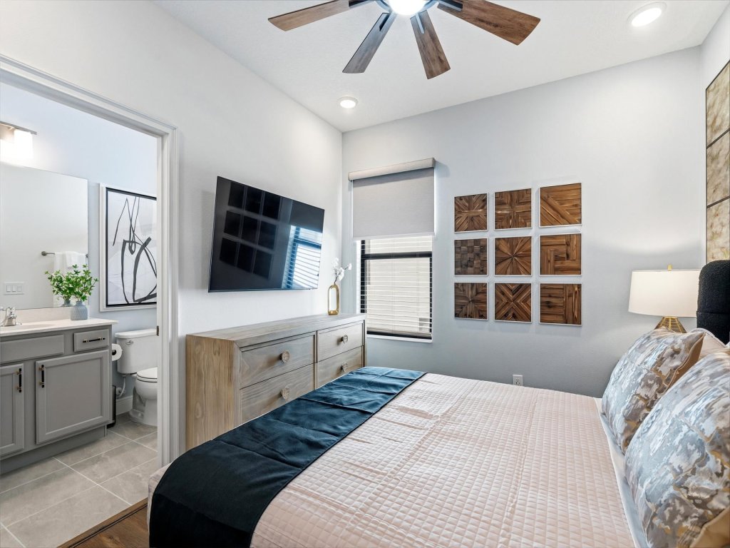 MBA11085 Vacation Rental in Orlando - RedAwning