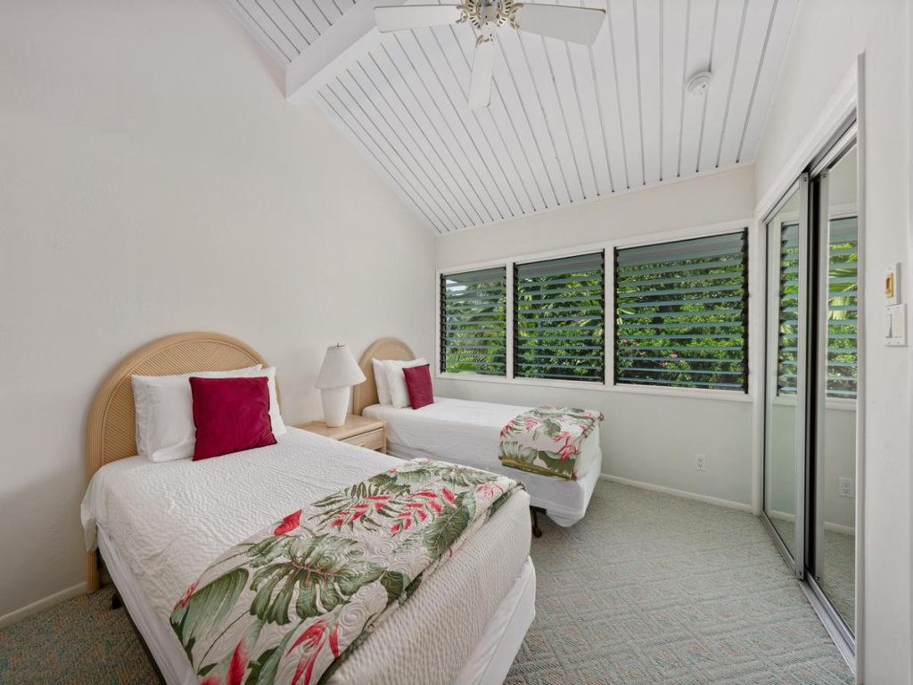 Big Island Keauhou Resort 121 Vacation Rental in Kailua Kona - RedAwning