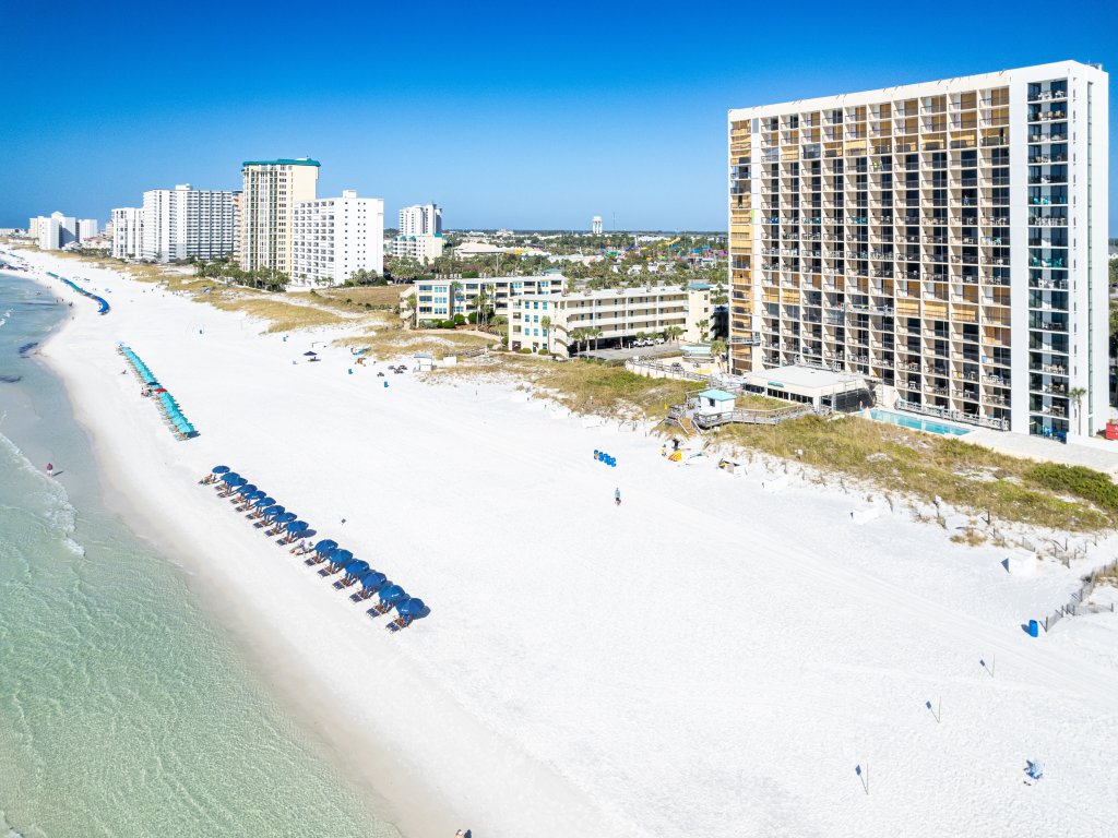 SunDestin 1016 Vacation Rental in Destin - RedAwning