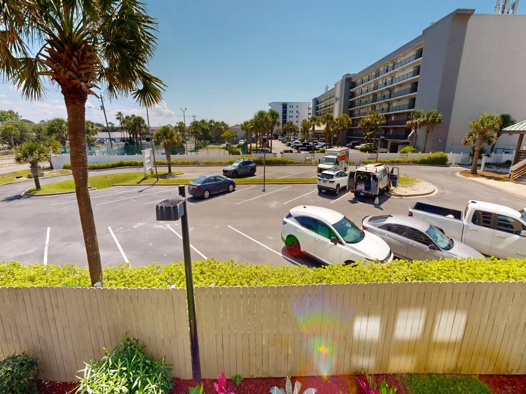 Emerald Isle 205 Vacation Rental in Fort Walton Beach - RedAwning