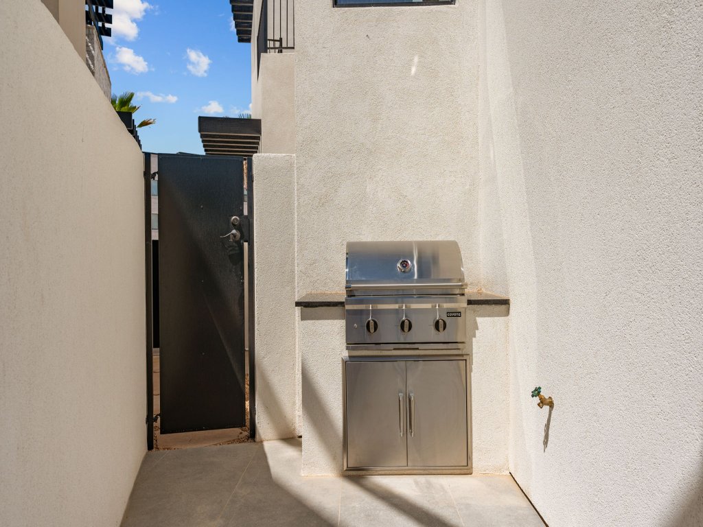 Barefoot Beach Bungalow Vacation Rental in St. George - RedAwning
