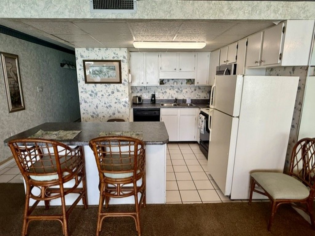Royal Garden Resort 1210 Vacation Rental in Garden City Beach - RedAwning