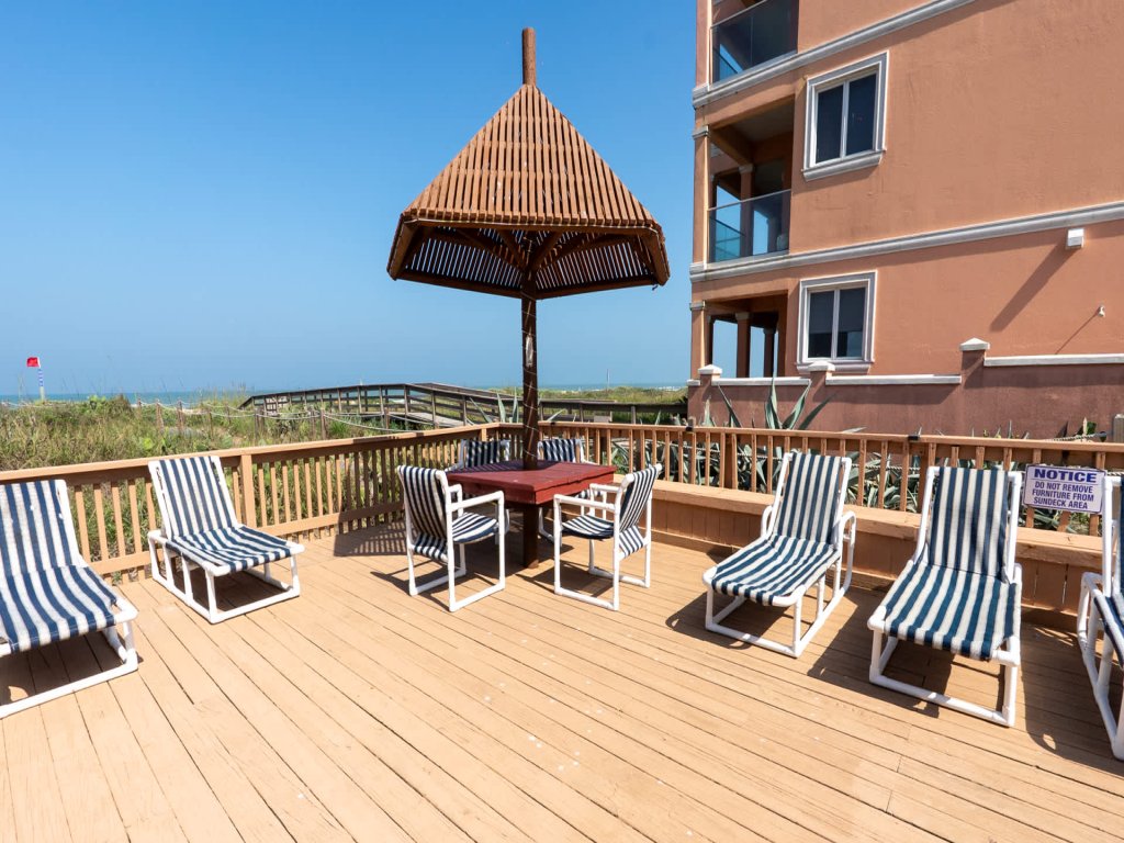 Direct Beachfront Condo-Jacuzzi-Elevator-SPI Vacation Rental in South Padre Island - RedAwning