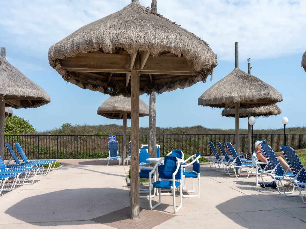 Direct Beachfront 3BR - 3 Pools & 3 Jacuzzis  Vacation Rental in South Padre Island - RedAwning