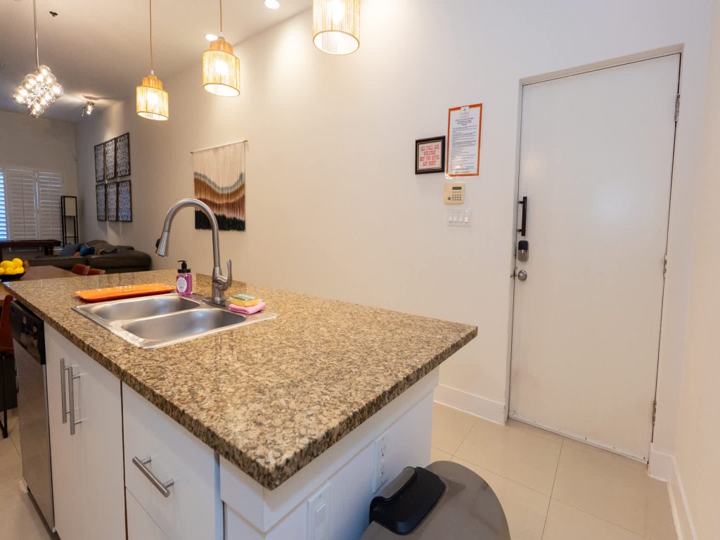 3BR Condo - 8 Beds - Pool - Walk to Beach - SPI Vacation Rental in South Padre Island - RedAwning