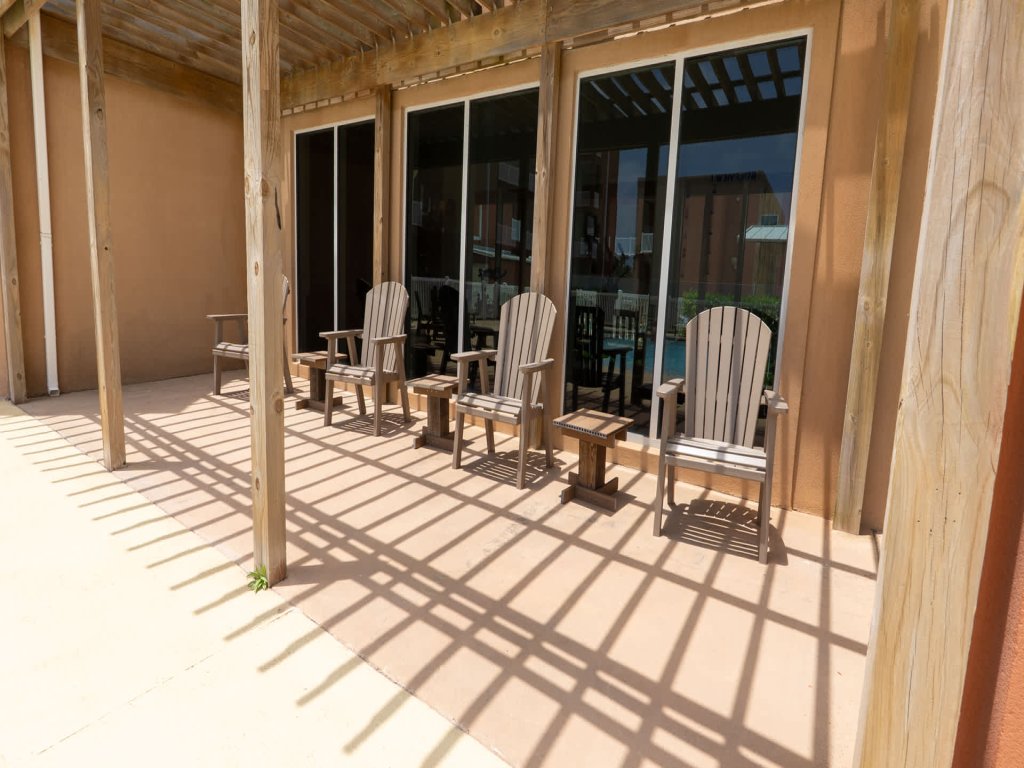 3BR Condo - 8 Beds - Pool - Walk to Beach - SPI Vacation Rental in South Padre Island - RedAwning