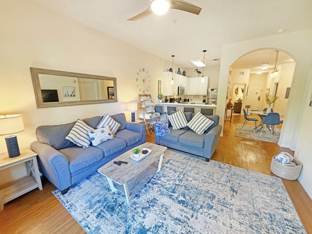 Pelican Paradise Vacation Rental in Davenport - RedAwning