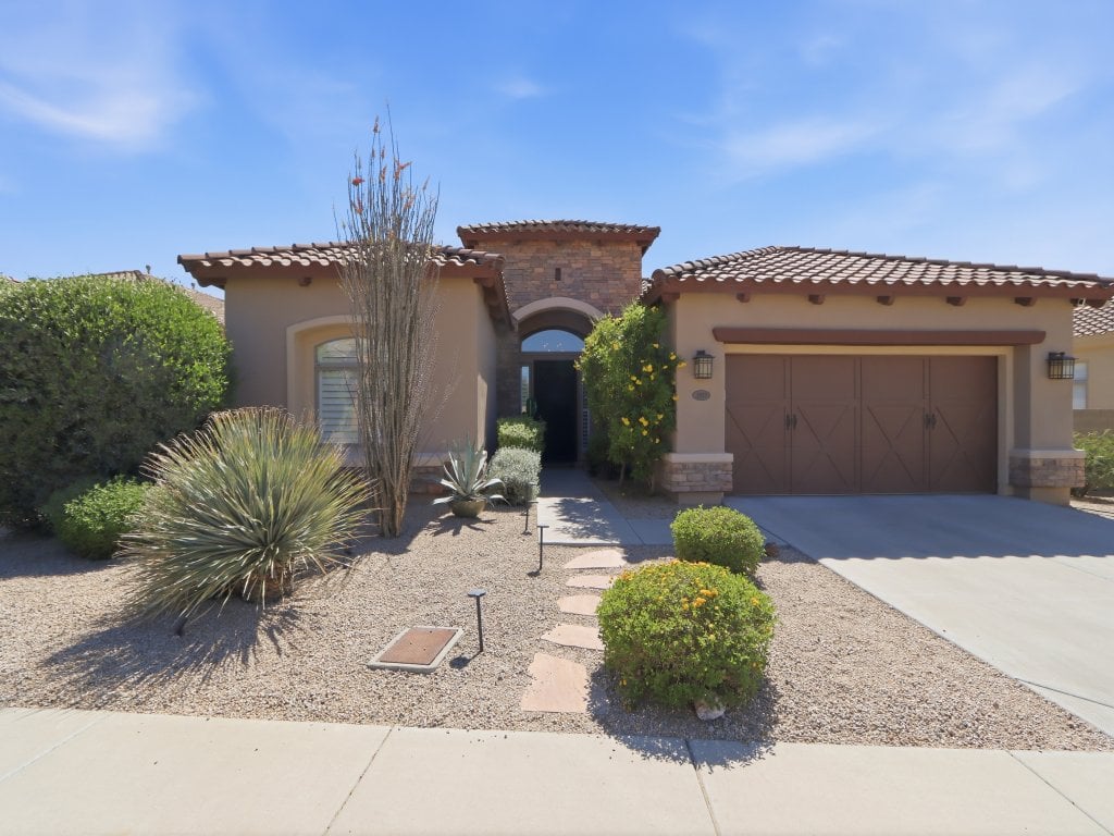 Casa Aviano Vacation Rental in Phoenix - RedAwning