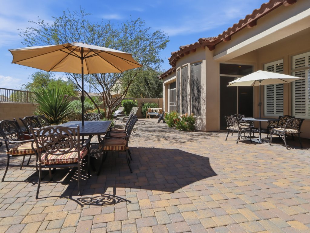 Casa Aviano Vacation Rental in Phoenix - RedAwning