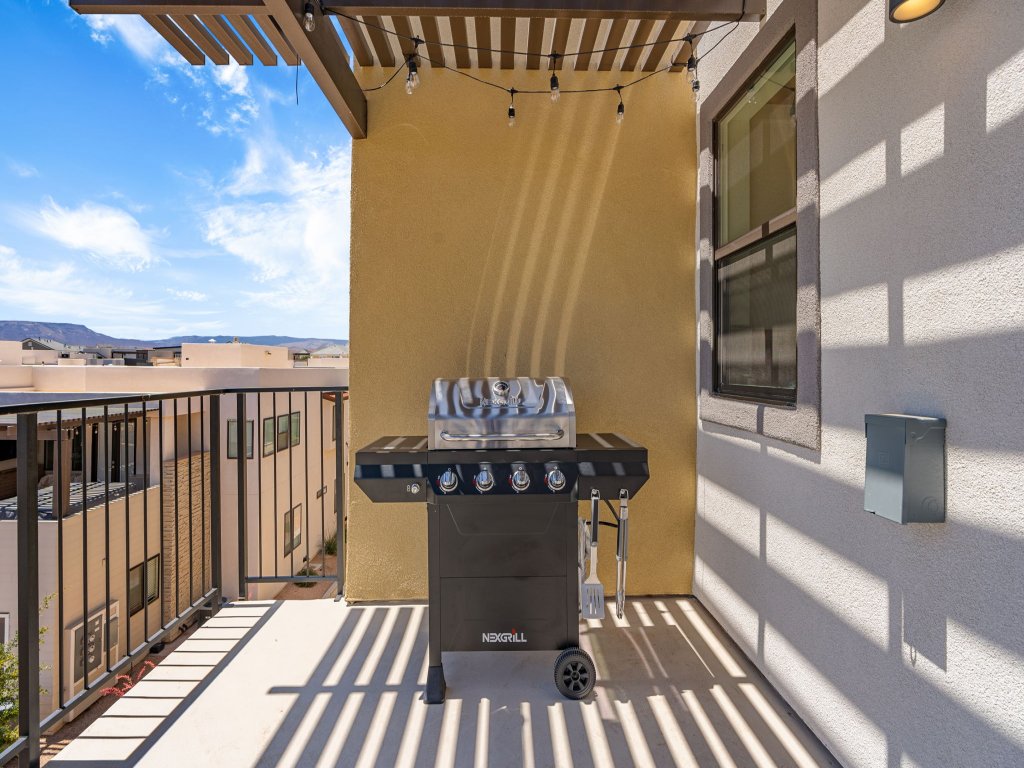 Seaside Vacation Rental in St. George - RedAwning