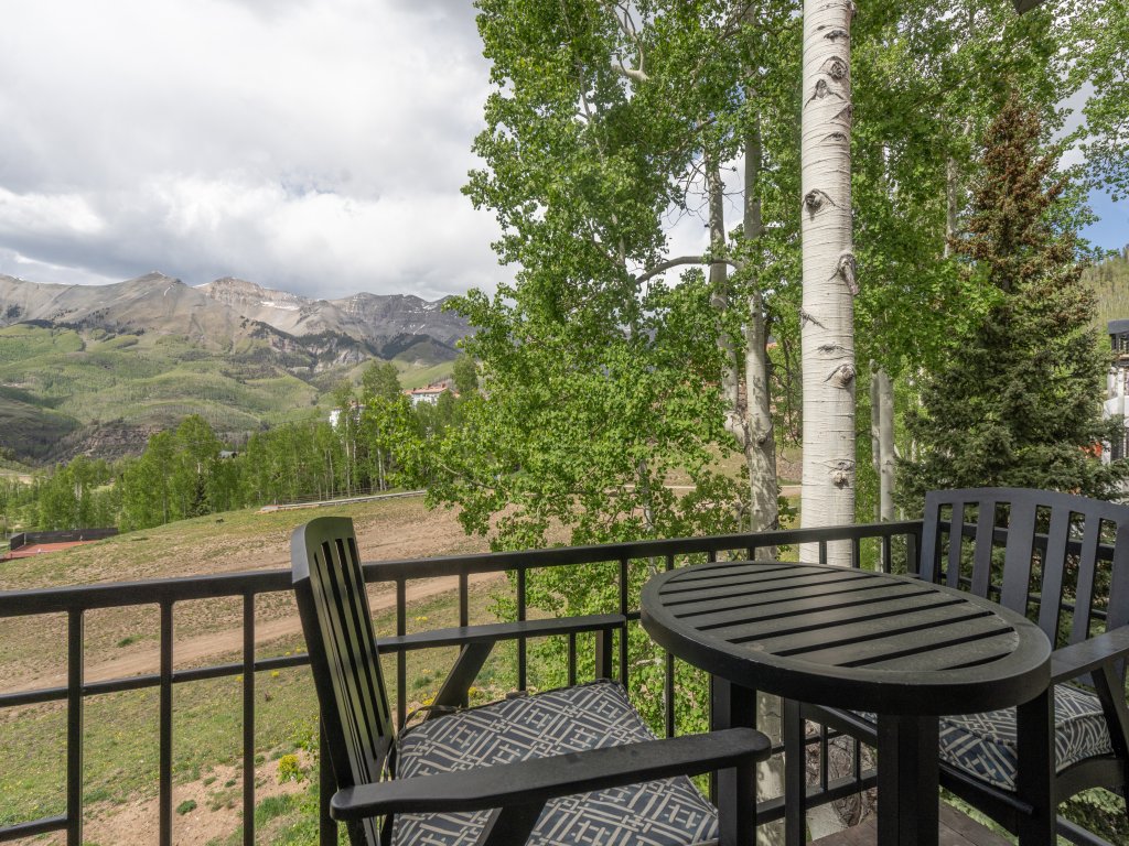 Aspen Ridge 25 Vacation Rental in Mountain Village - RedAwning
