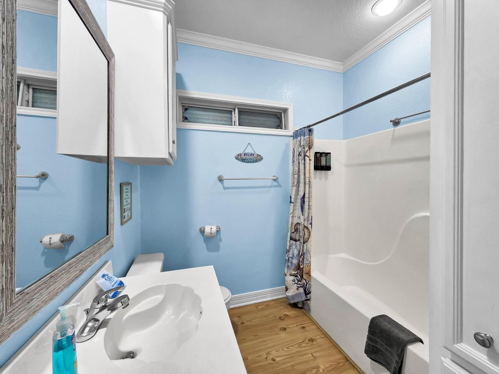 Landing Cove Vacation Rental in Texas - RedAwning