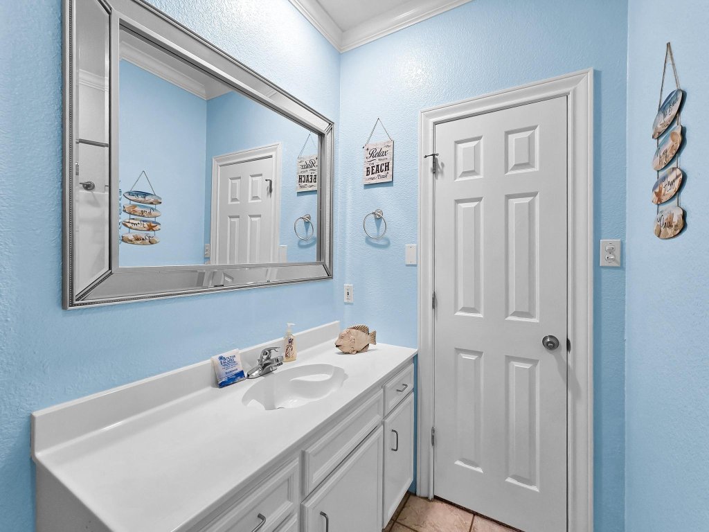 Landing Cove Vacation Rental in Texas - RedAwning