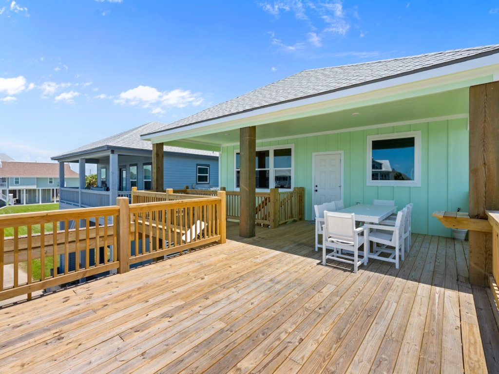 One More Cast Vacation Rental in Port Bolivar - RedAwning