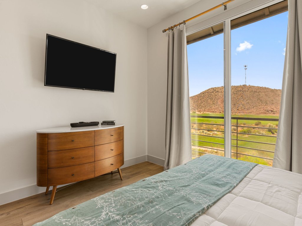 St. George Oasis Vacation Rental in Utah - RedAwning